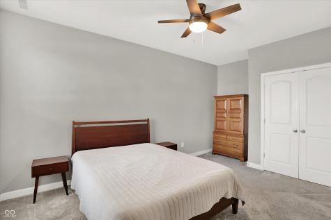 2724 Daisy Court Columbus IN 47201