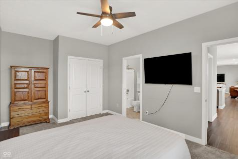 2724 Daisy Court Columbus IN 47201