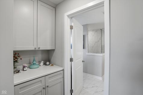 2724 Daisy Court Columbus IN 47201