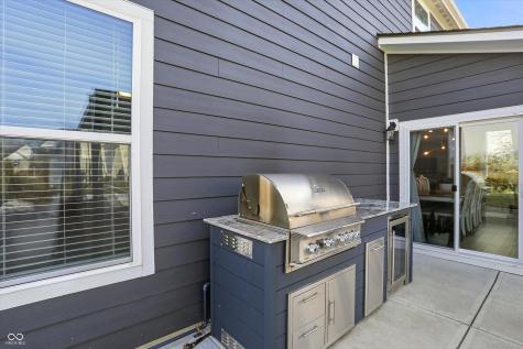 2724 Daisy Court Columbus IN 47201