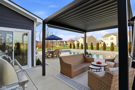 2724 Daisy Court Columbus IN 47201