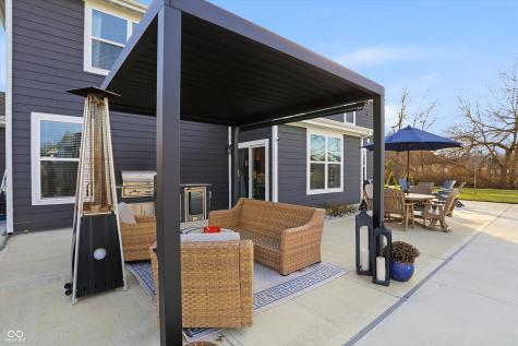 2724 Daisy Court Columbus IN 47201