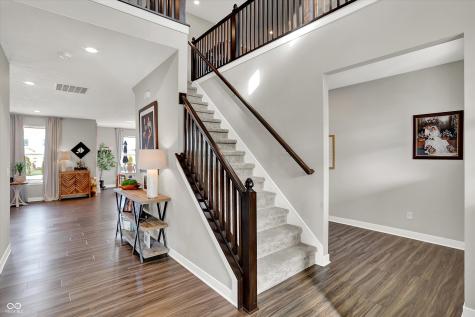 2724 Daisy Court Columbus IN 47201