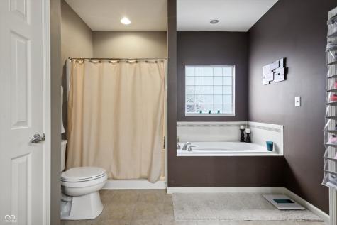 8010 Apalachee Drive Indianapolis IN 46217