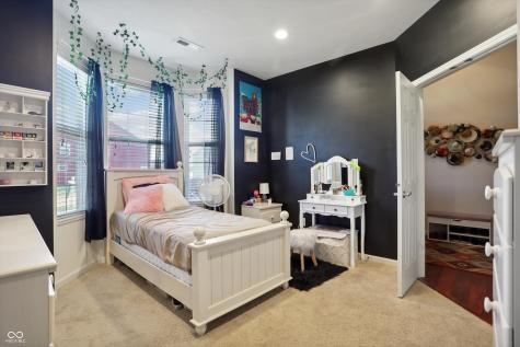 8010 Apalachee Drive Indianapolis IN 46217
