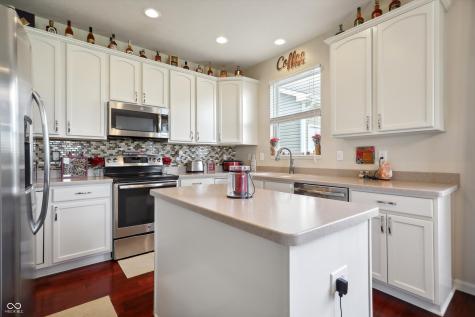 8010 Apalachee Drive Indianapolis IN 46217