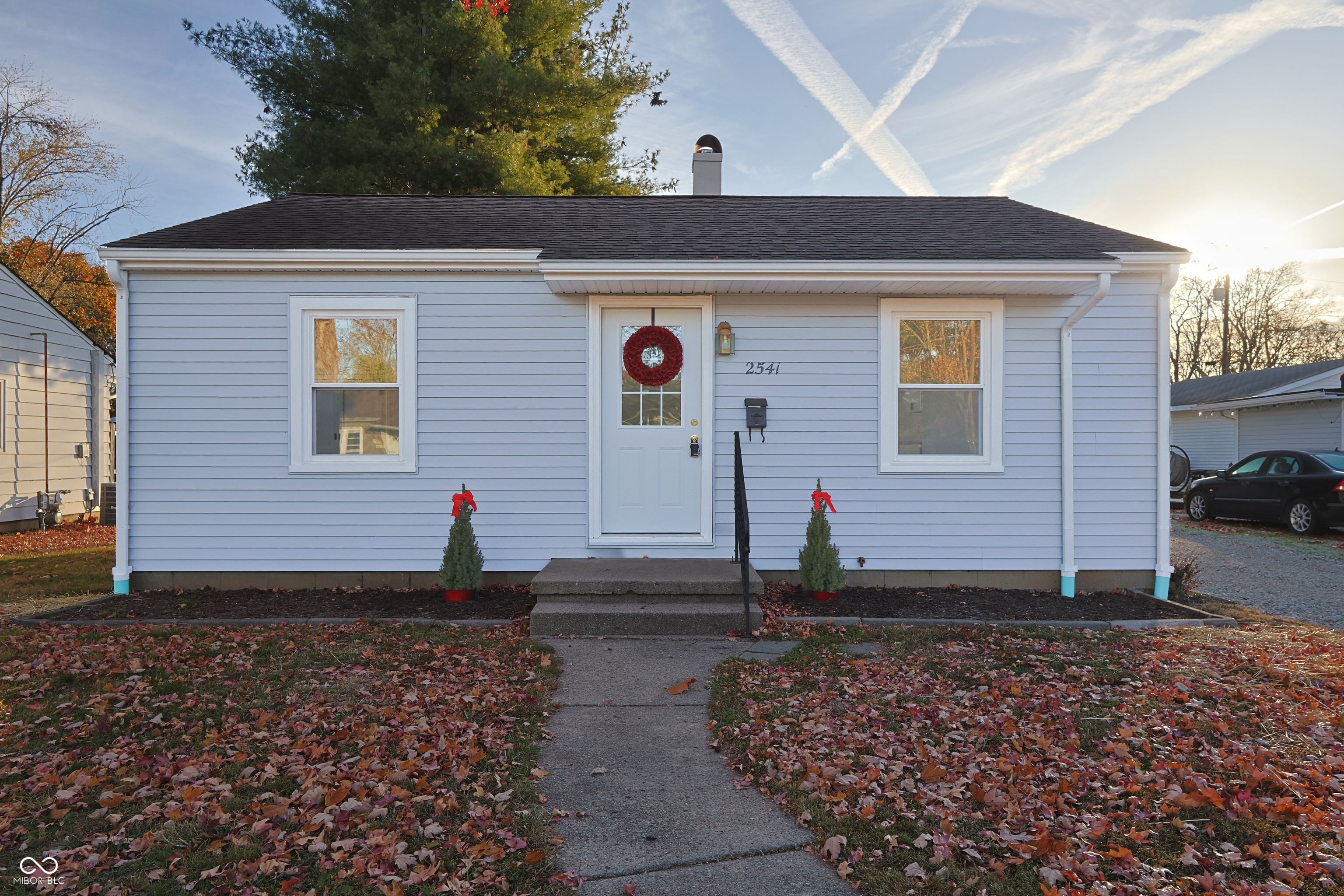 2541 Pearl Street Columbus IN 47201