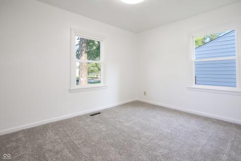 2541 Pearl Street Columbus IN 47201