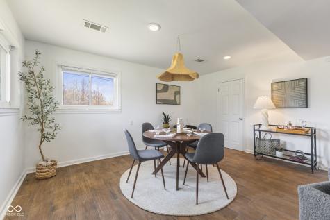 1708 Fox Hill Drive Indianapolis IN 46228