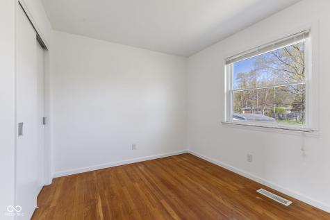 1708 Fox Hill Drive Indianapolis IN 46228
