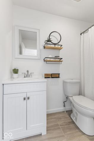 1708 Fox Hill Drive Indianapolis IN 46228