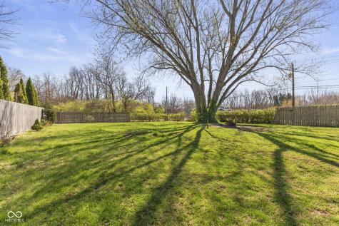 1708 Fox Hill Drive Indianapolis IN 46228