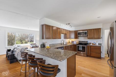 1708 Fox Hill Drive Indianapolis IN 46228