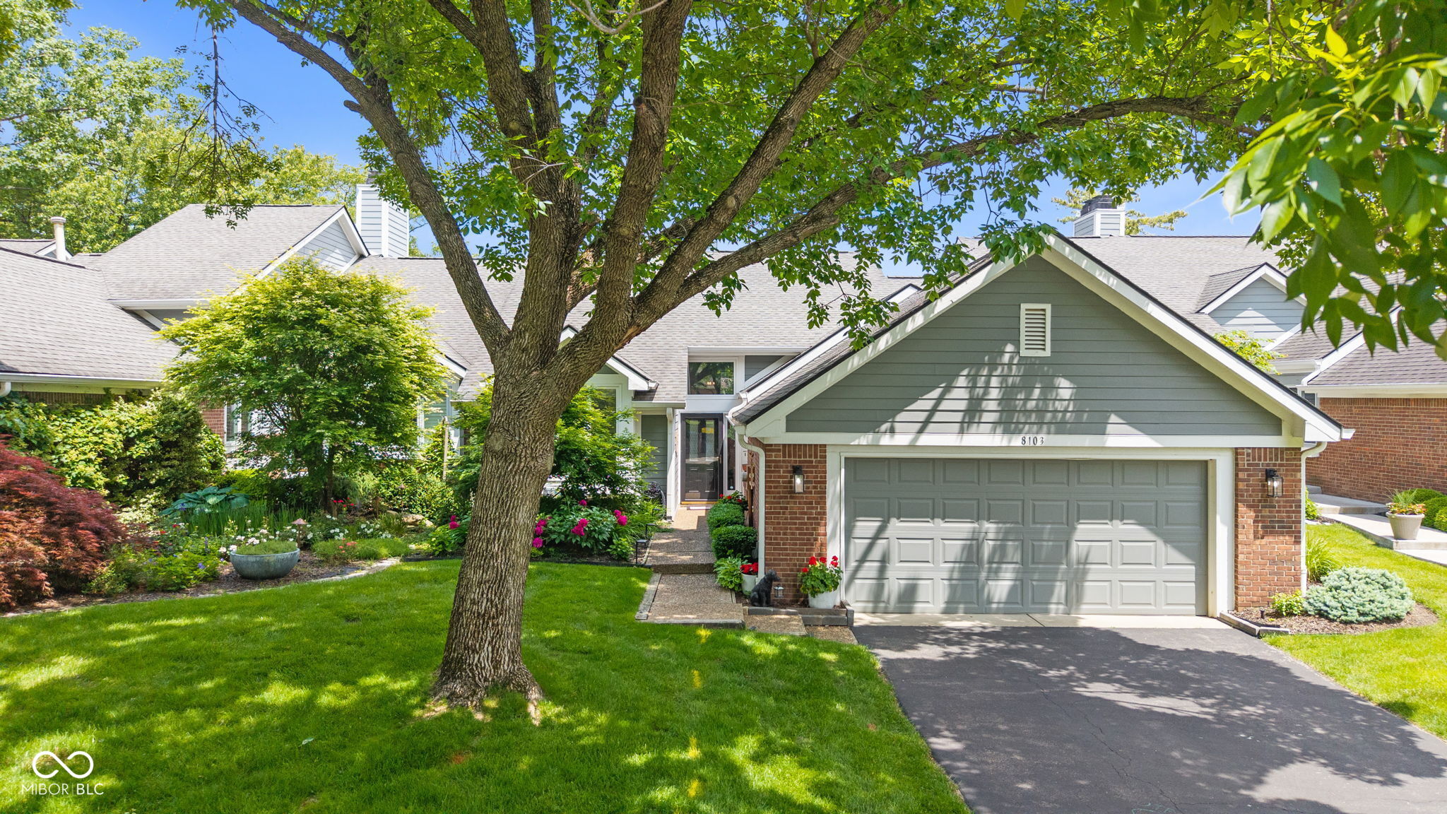 8103 Clearwater Parkway Indianapolis IN 46240