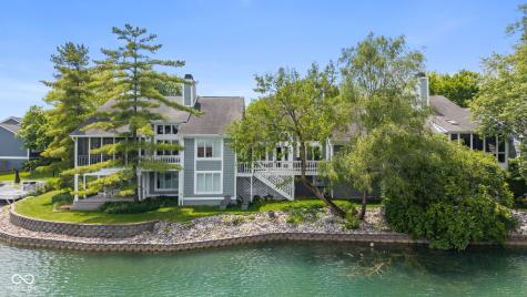 8103 Clearwater Parkway Indianapolis IN 46240