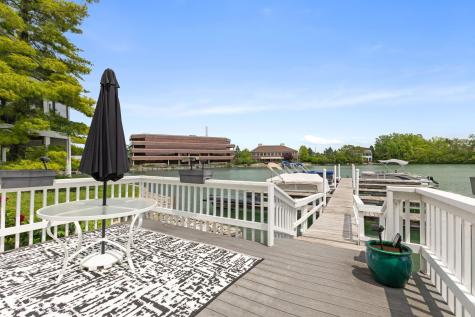 8103 Clearwater Parkway Indianapolis IN 46240