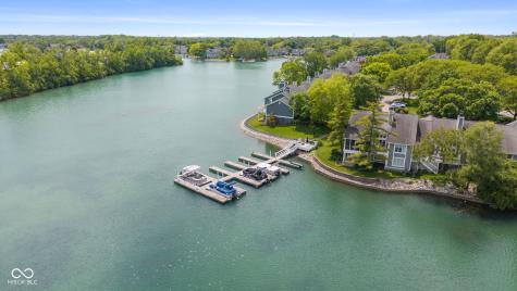 8103 Clearwater Parkway Indianapolis IN 46240