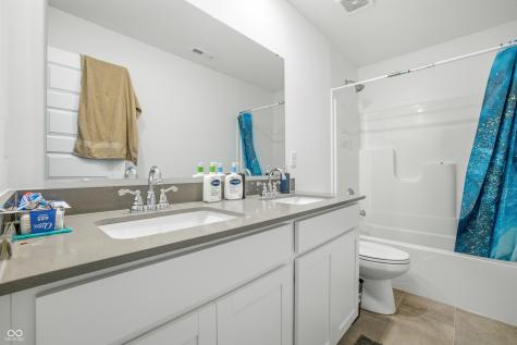 2755 Larch Avenue Greenwood IN 46143