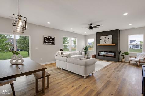 1147 Kelsneland Drive Avon IN 46123