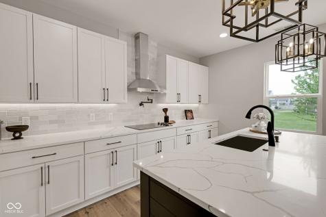 1147 Kelsneland Drive Avon IN 46123