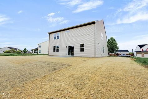 1147 Kelsneland Drive Avon IN 46123