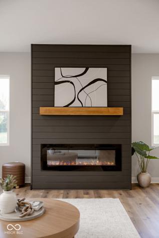 1147 Kelsneland Drive Avon IN 46123