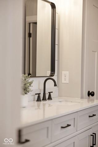 1147 Kelsneland Drive Avon IN 46123