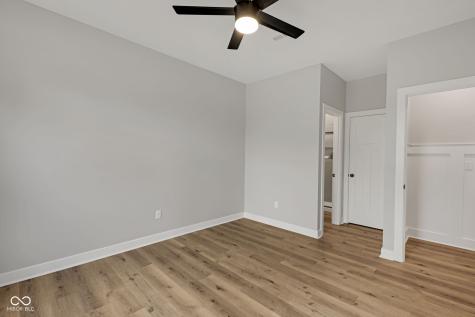 1147 Kelsneland Drive Avon IN 46123