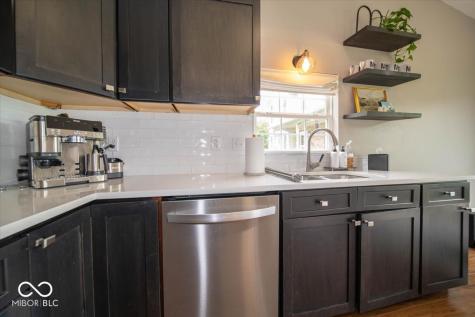 6766 Lexington Circle Zionsville IN 46077