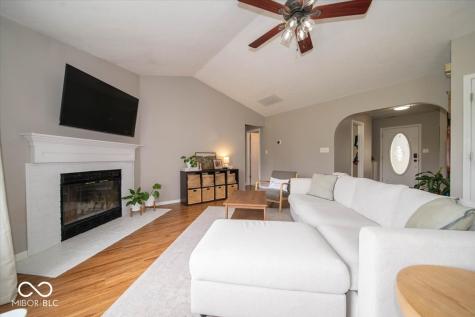6766 Lexington Circle Zionsville IN 46077