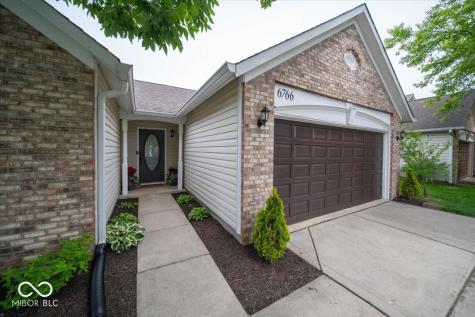 6766 Lexington Circle Zionsville IN 46077