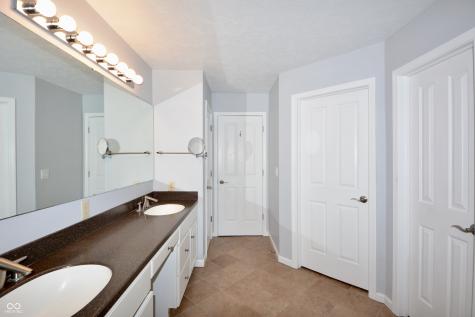 13509 Dunes Drive Carmel IN 46032