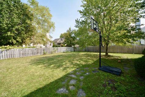 13509 Dunes Drive Carmel IN 46032