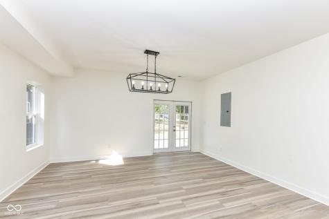 2718 Boulevard Place Indianapolis IN 46208