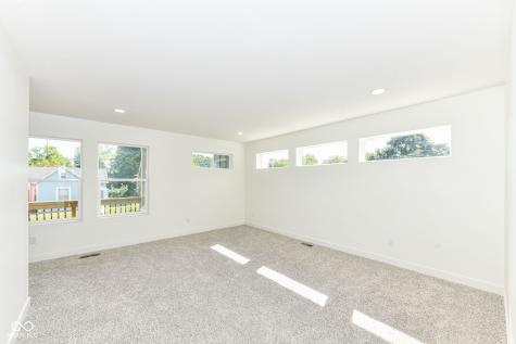 2718 Boulevard Place Indianapolis IN 46208