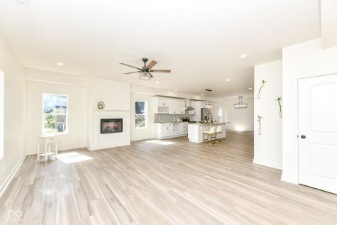 2718 Boulevard Place Indianapolis IN 46208