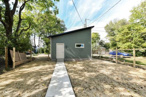 2718 Boulevard Place Indianapolis IN 46208