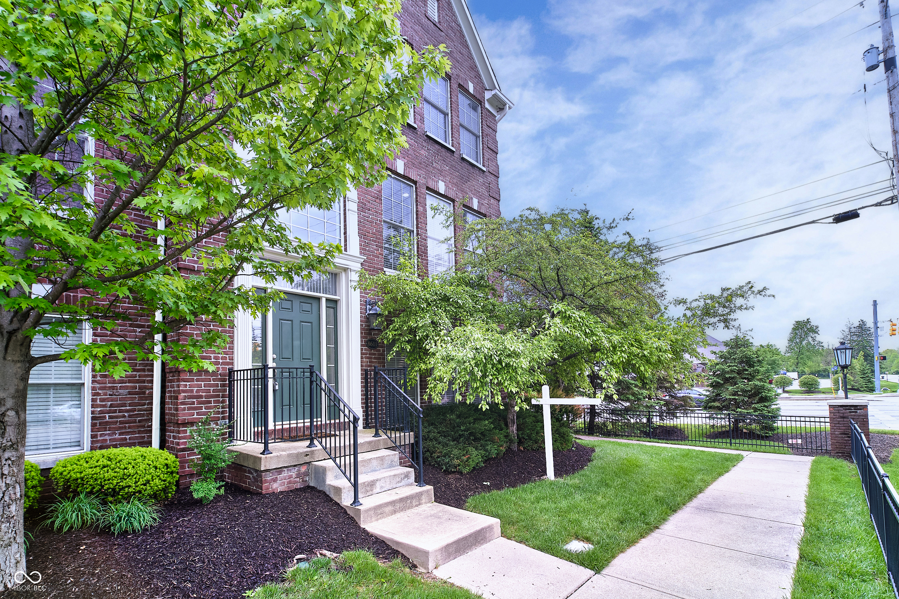 8611 N Meridian Street Indianapolis IN 46260