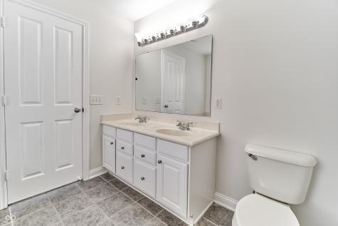 8611 N Meridian Street Indianapolis IN 46260