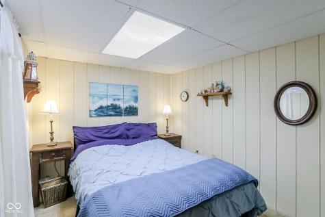8466 Hill Pine Court Indianapolis IN 46227