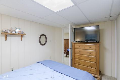8466 Hill Pine Court Indianapolis IN 46227