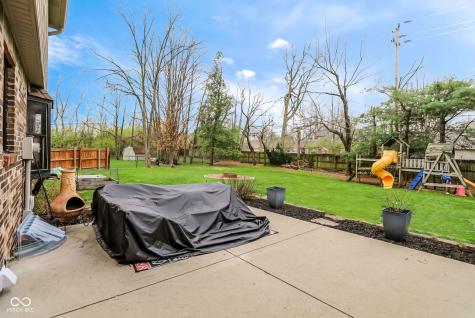 8466 Hill Pine Court Indianapolis IN 46227