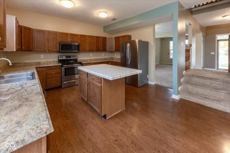 1127 Statesman Drive Brownsburg IN 46112