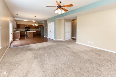 1127 Statesman Drive Brownsburg IN 46112