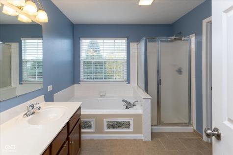 1127 Statesman Drive Brownsburg IN 46112