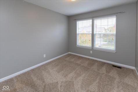 1127 Statesman Drive Brownsburg IN 46112