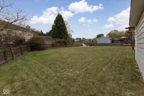 1127 Statesman Drive Brownsburg IN 46112