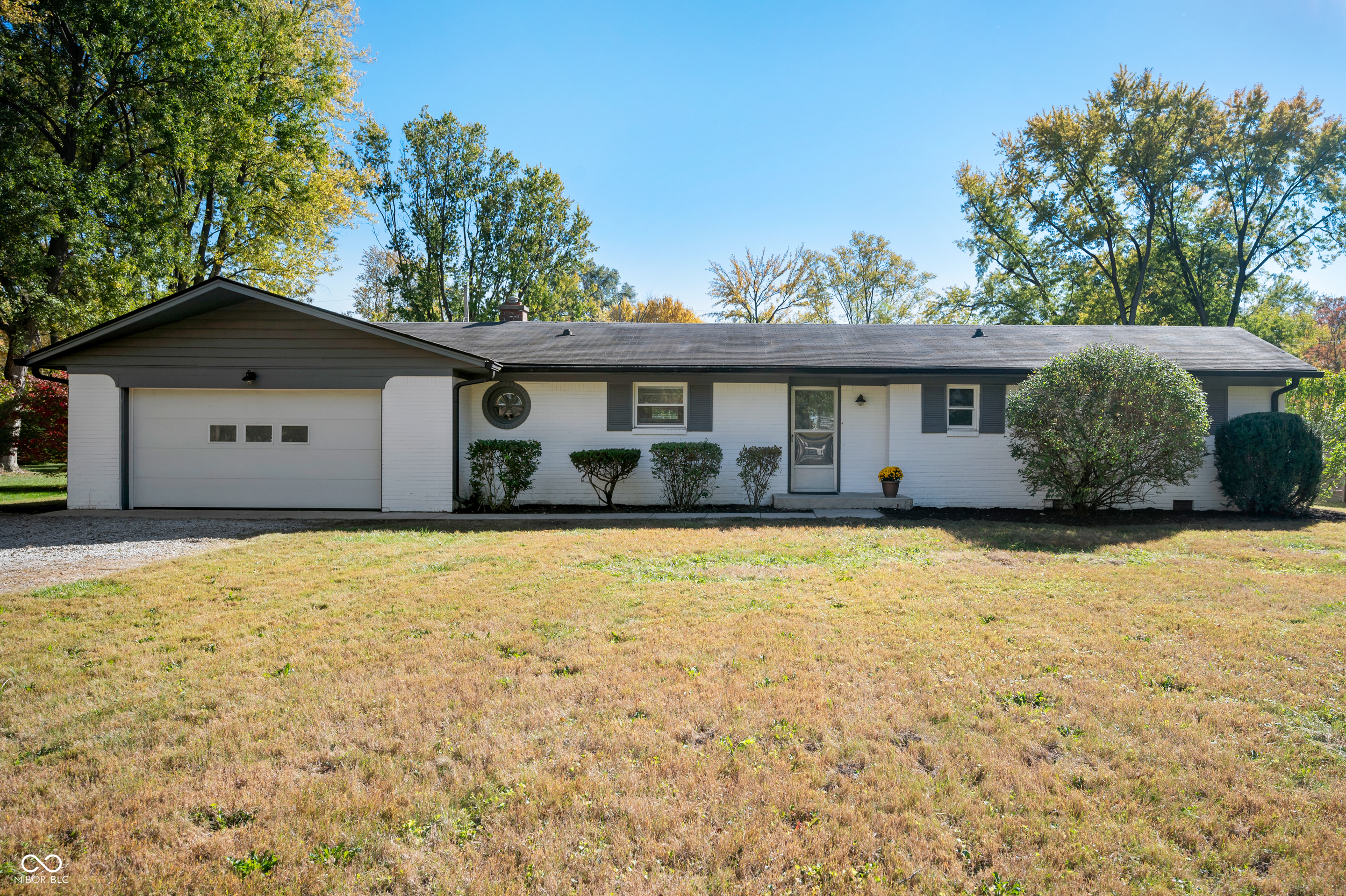 1325 Alimingo Drive Indianapolis IN 46260