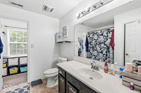 840 Ponderosa Pine Drive Whiteland IN 46184