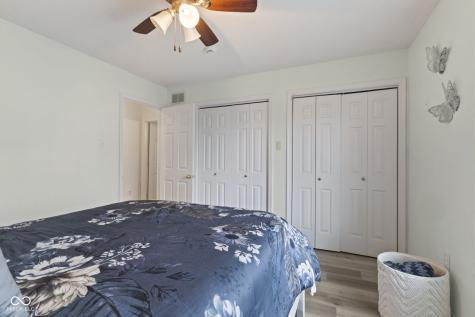 4012 S Loganberry Court New Palestine IN 46163